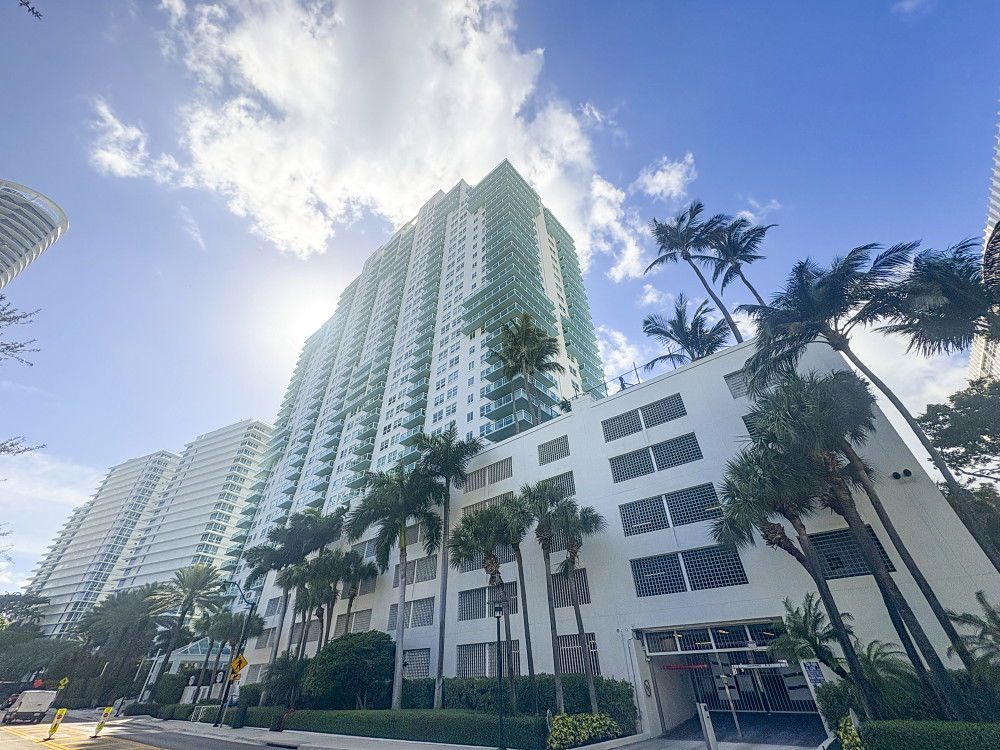 The Floridian Condos photo 3